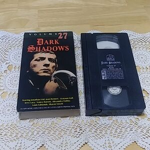 Dark Shadows Volume 27 VHS - Vampires, werewolves, horror, suspense